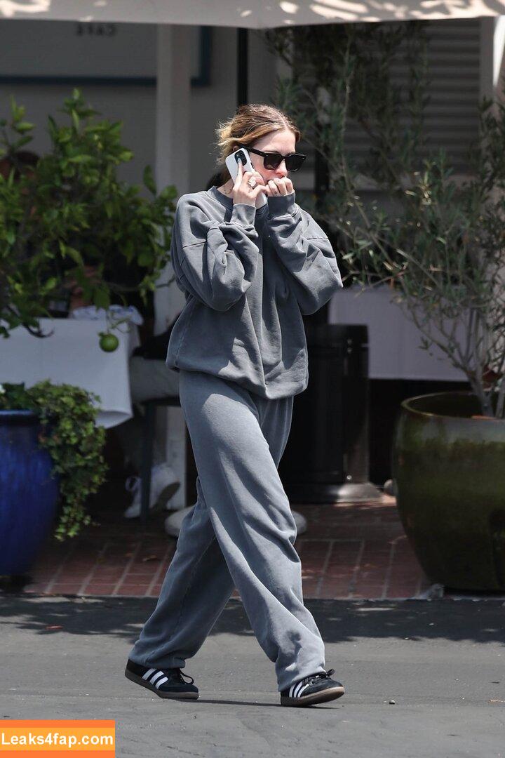 Ashley Benson / AshBenzo / ashley_benson1 / ashleybenson leaked photo photo #0654