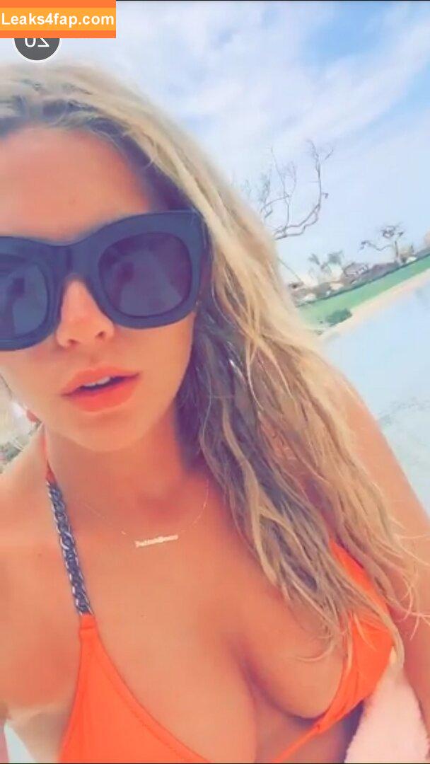 Ashley Benson / AshBenzo / ashley_benson1 / ashleybenson leaked photo photo #0665