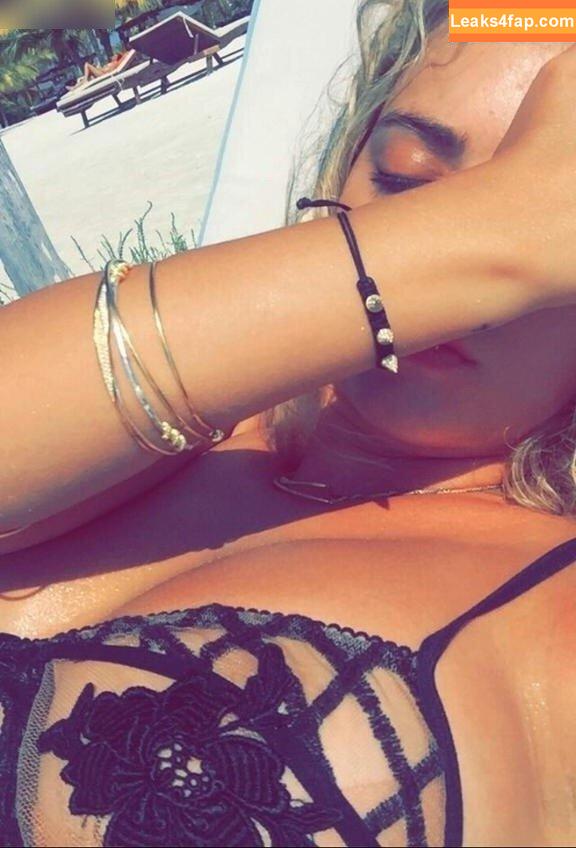 Ashley Benson / AshBenzo / ashley_benson1 / ashleybenson leaked photo photo #0673