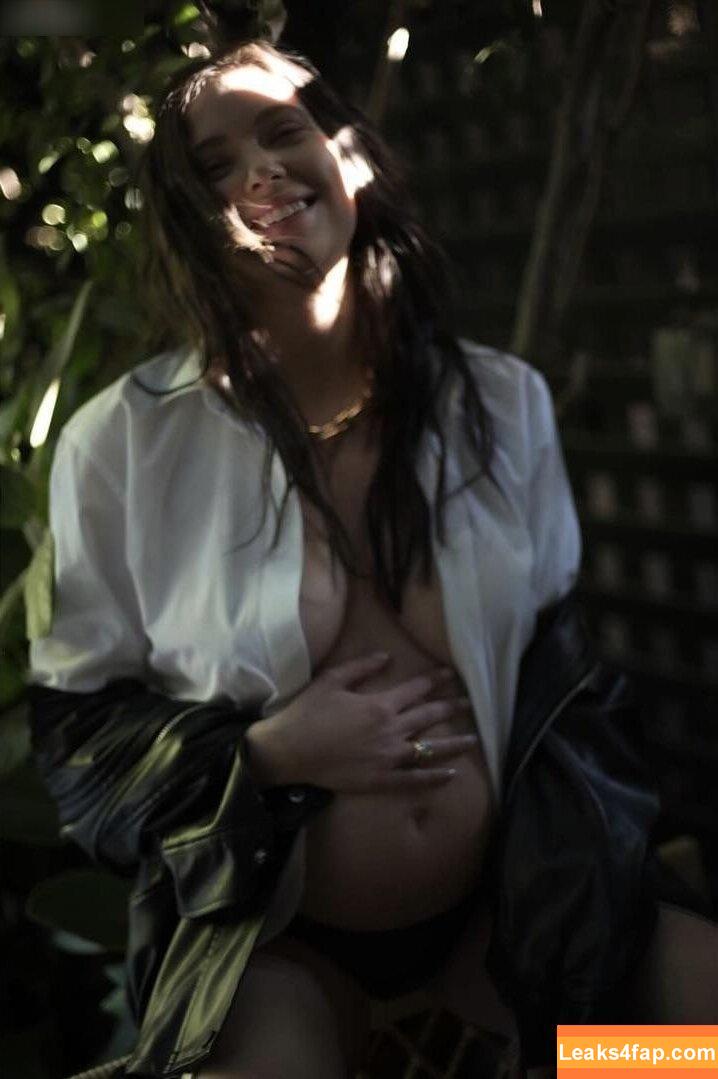 Ashley Benson / AshBenzo / ashley_benson1 / ashleybenson leaked photo photo #0766