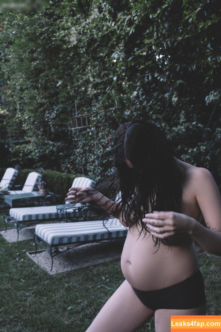 Ashley Benson / AshBenzo / ashley_benson1 / ashleybenson leaked photo photo #0773