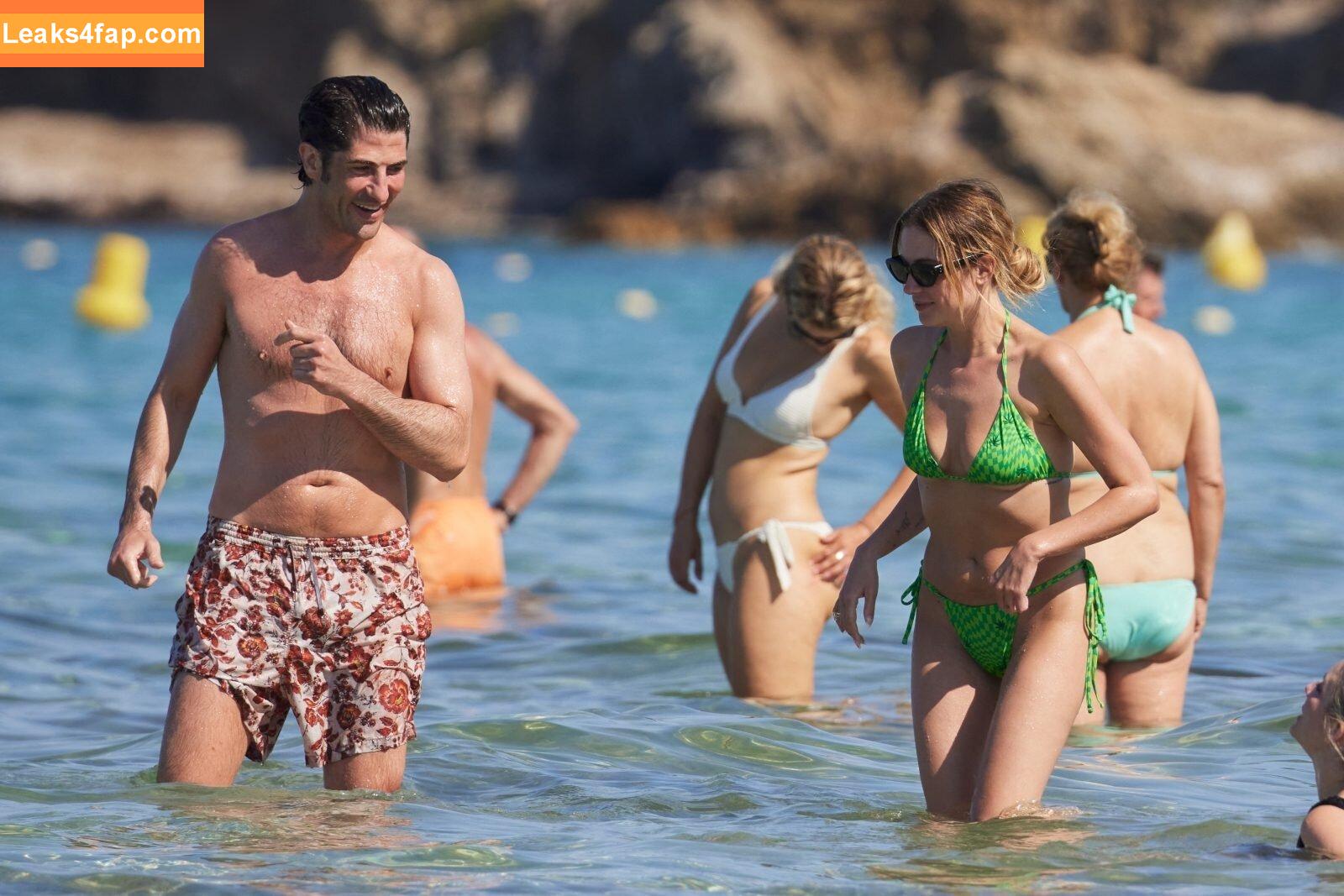 Ashley Benson / AshBenzo / ashley_benson1 / ashleybenson leaked photo photo #0874