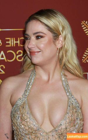 Ashley Benson photo #0001