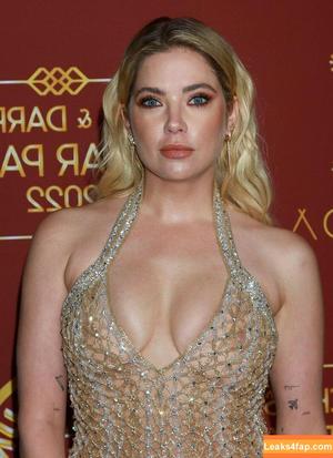 Ashley Benson photo #0007