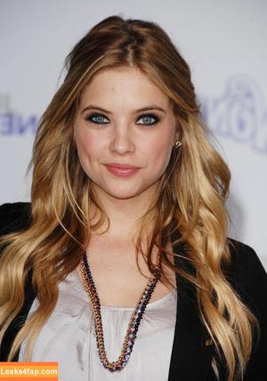 Ashley Benson photo #0112