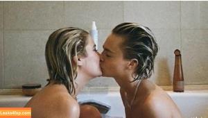 Ashley Benson photo #0320