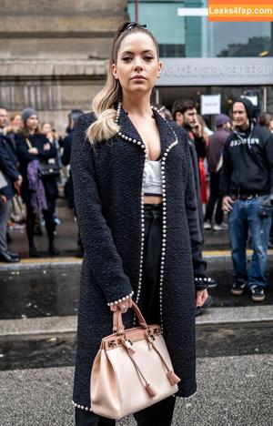 Ashley Benson photo #0582