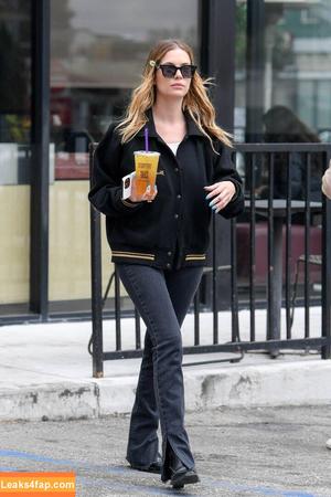 Ashley Benson photo #0630