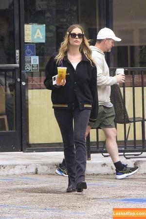 Ashley Benson photo #0643