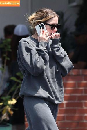 Ashley Benson photo #0659