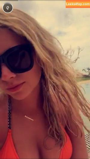 Ashley Benson photo #0662