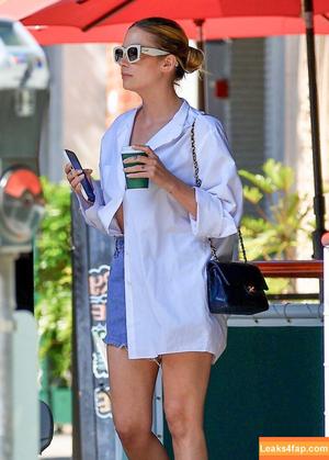 Ashley Benson photo #0687