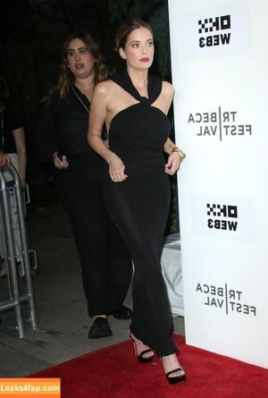 Ashley Benson photo #0739