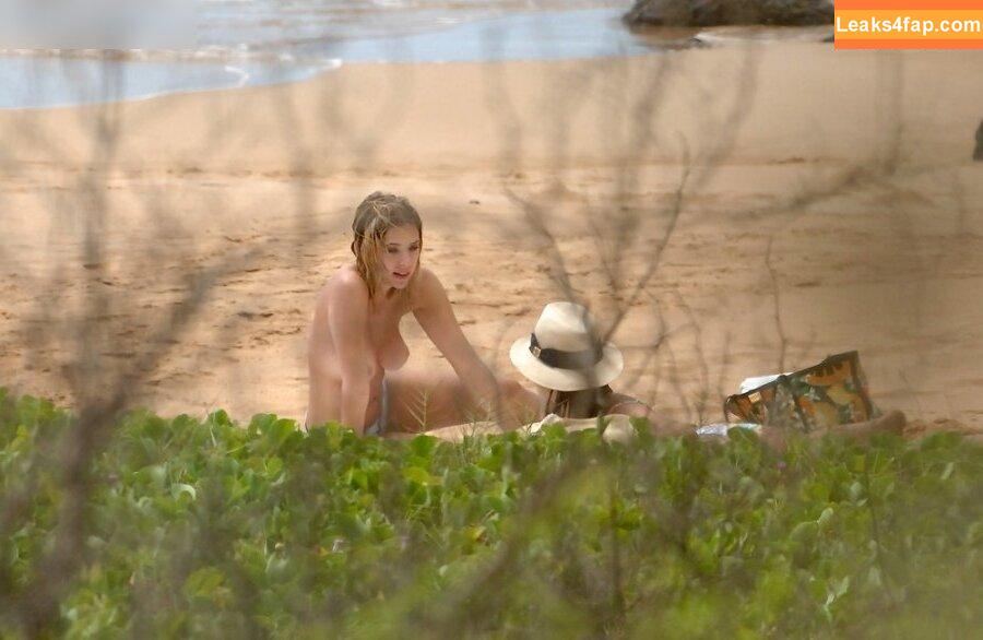 Ashley Benson / AshBenzo / ashley_benson1 / ashleybenson leaked photo photo #1120