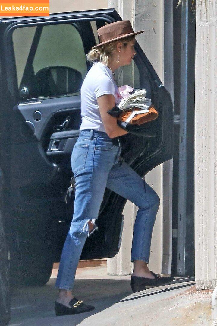 Ashley Benson / AshBenzo / ashley_benson1 / ashleybenson leaked photo photo #1155