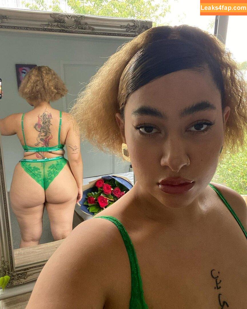 Ashley Emiko /  leaked photo photo #0001