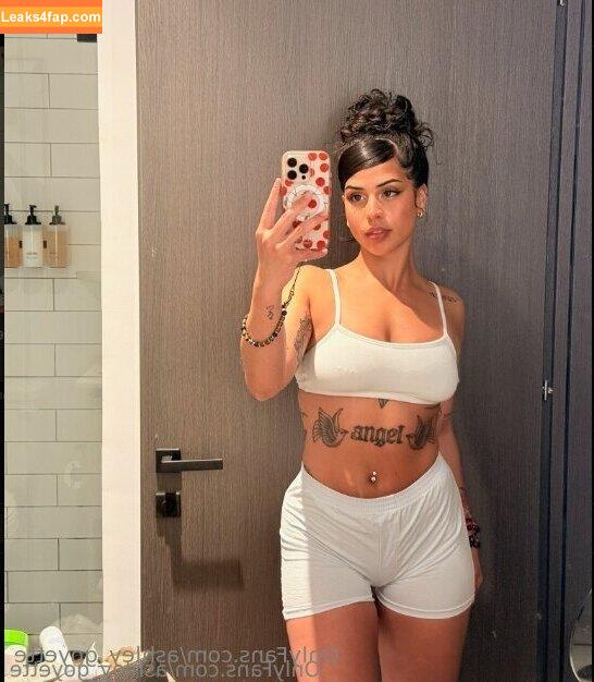 Ashley _goyette / Bewarethat scam / ashley_goyette / lucyisloud leaked photo photo #0028