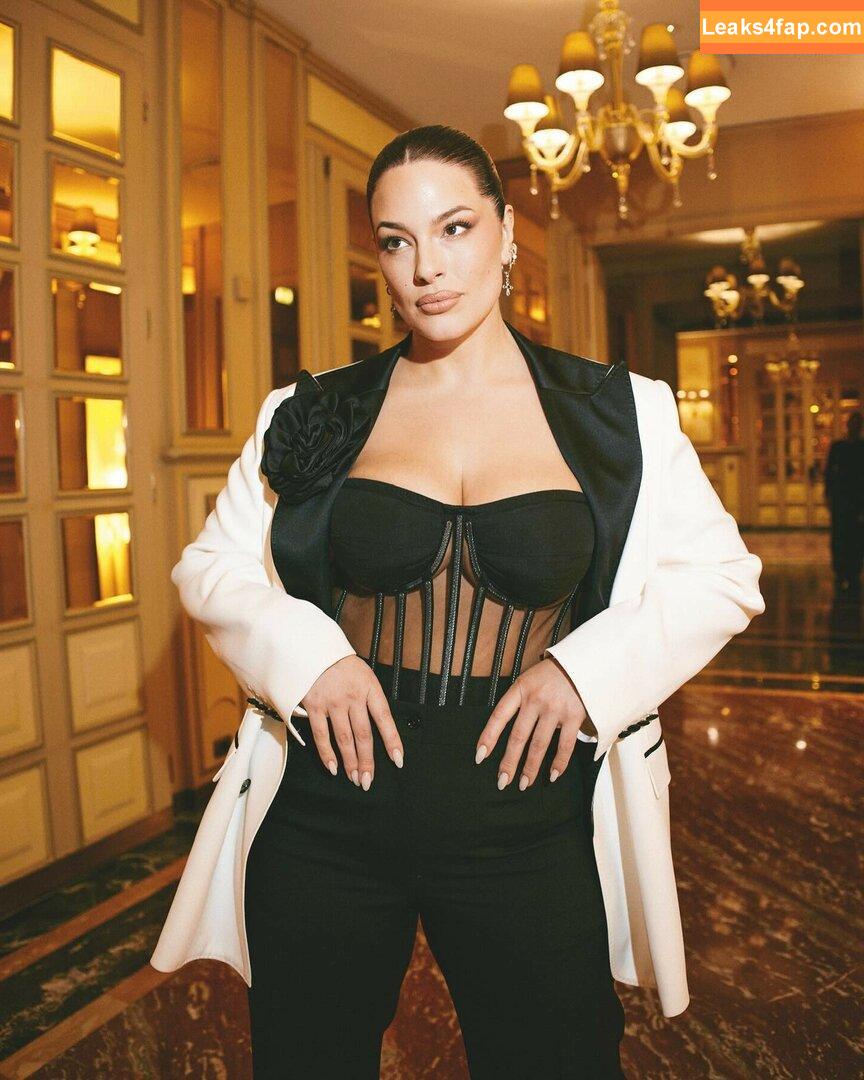 Ashley Graham / AshleyGraham / ashley-graham leaked photo photo #0725