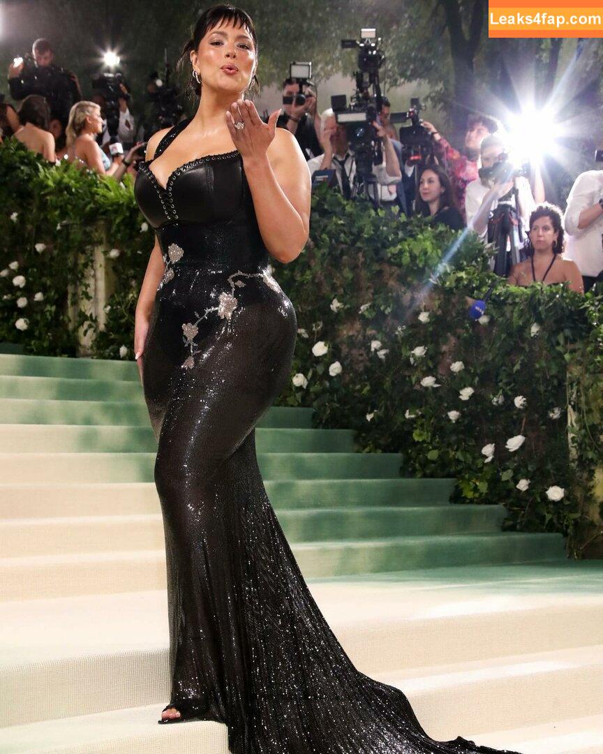 Ashley Graham / AshleyGraham / ashley-graham / theashleygraham leaked photo photo #0851