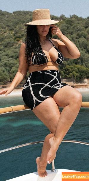 Ashley Graham photo #0979