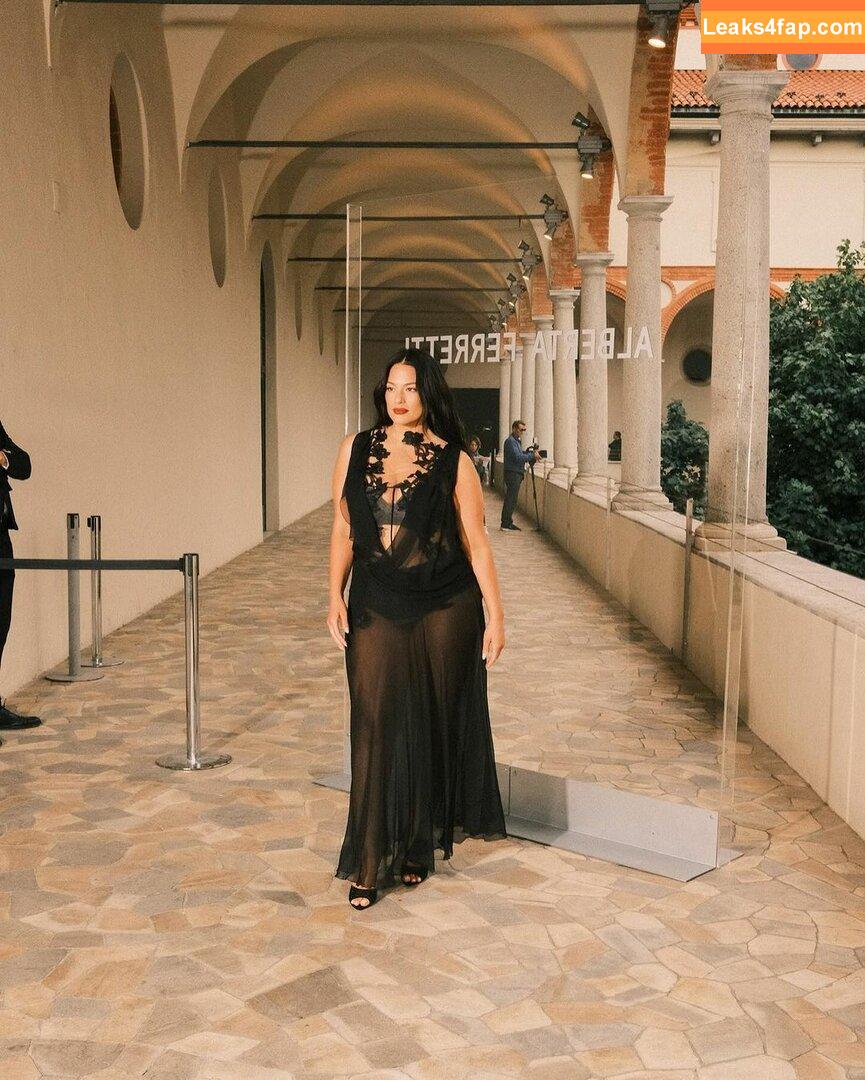 Ashley Graham / AshleyGraham / ashley-graham / theashleygraham leaked photo photo #1100