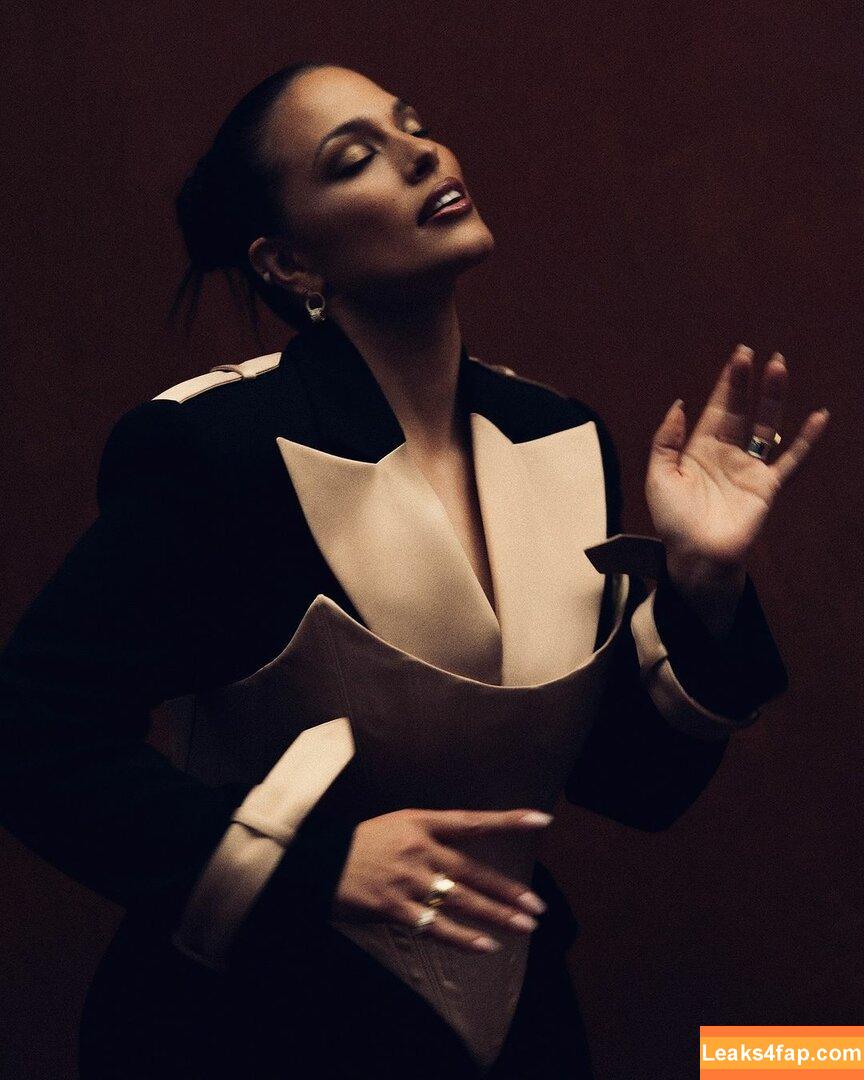 Ashley Graham / AshleyGraham / ashley-graham / theashleygraham слитое фото фото #1125