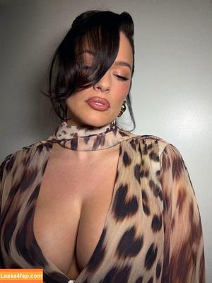 Ashley Graham photo #1437