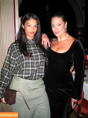 Ashley Graham photo #1444