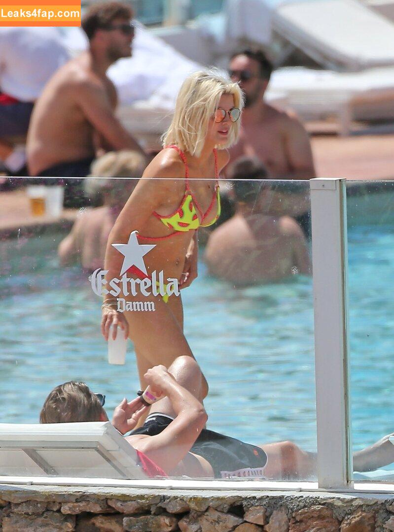 Ashley James / ashleybricks... / ashleyljames / ashleylouisejames leaked photo photo #0216