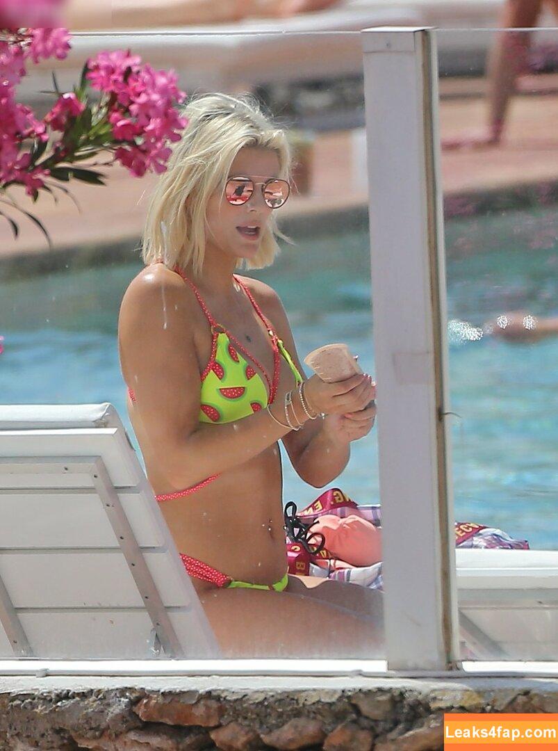 Ashley James / ashleybricks... / ashleyljames / ashleylouisejames leaked photo photo #0226