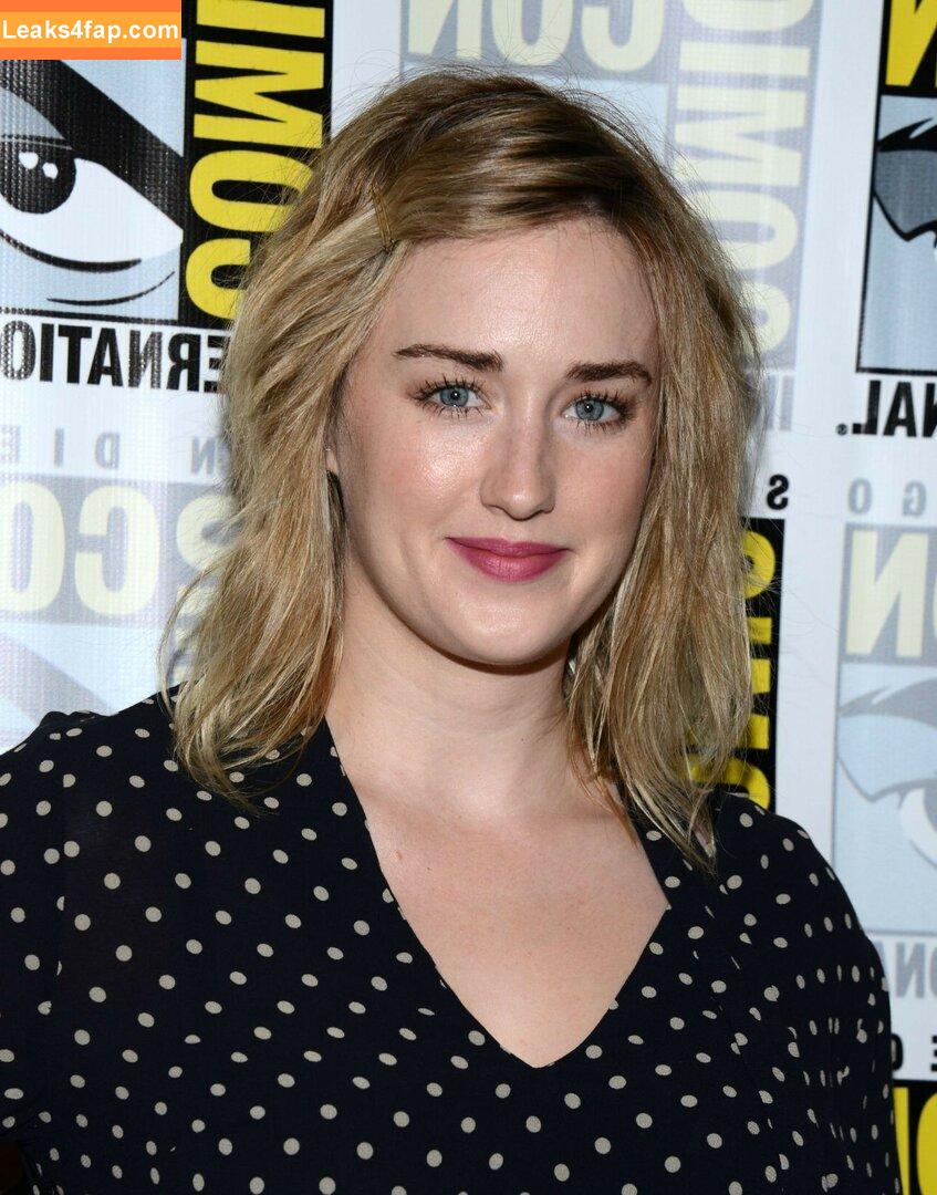 Ashley Johnson / ashleythejohnson / johnsonhubfans / thevulcansalute слитое фото фото #0042