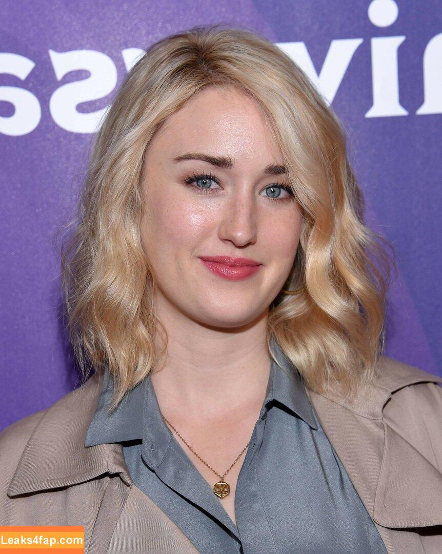 Ashley Johnson / ashleythejohnson / johnsonhubfans / thevulcansalute leaked photo photo #0051