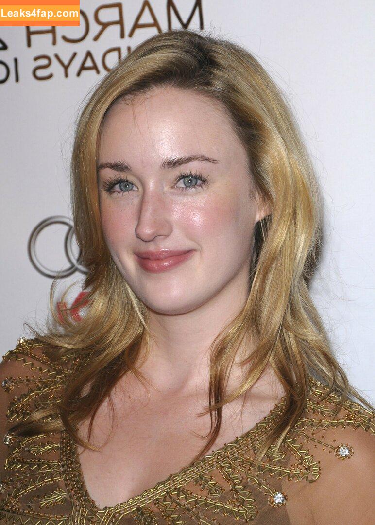 Ashley Johnson / ashleythejohnson / johnsonhubfans / thevulcansalute слитое фото фото #0052