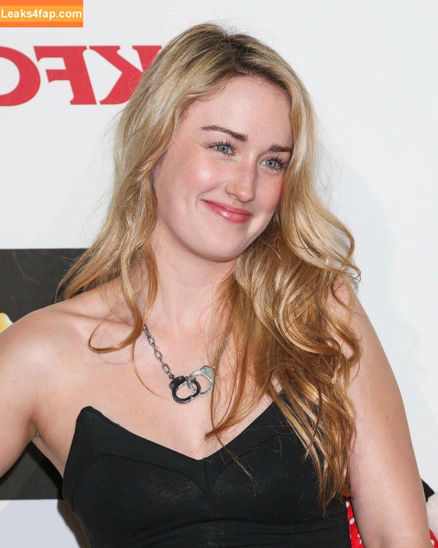 Ashley Johnson / ashleythejohnson / johnsonhubfans / thevulcansalute слитое фото фото #0066