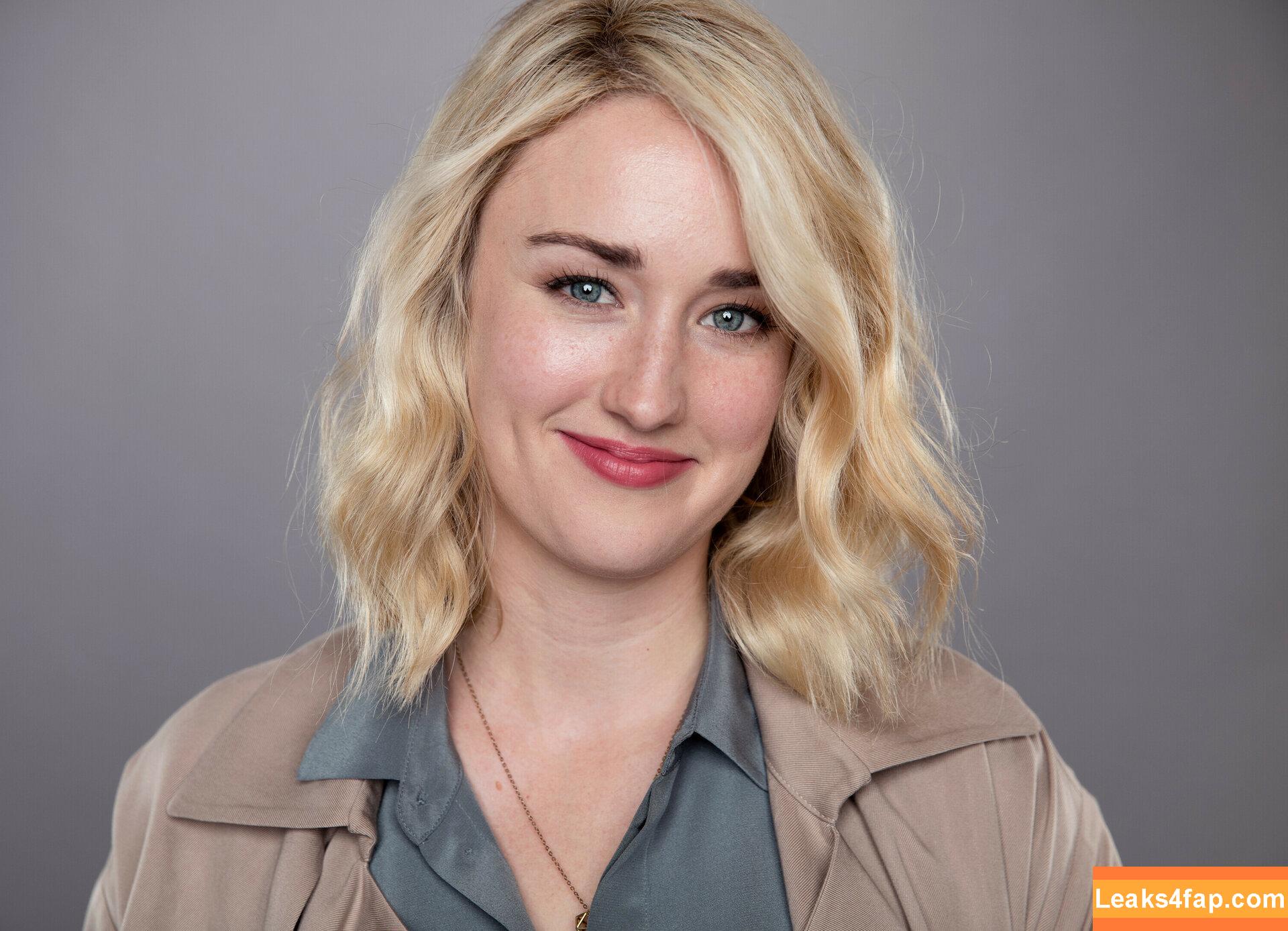 Ashley Johnson / ashleyjohnson / ashleythejohnson / thevulcansalute leaked photo photo #0092