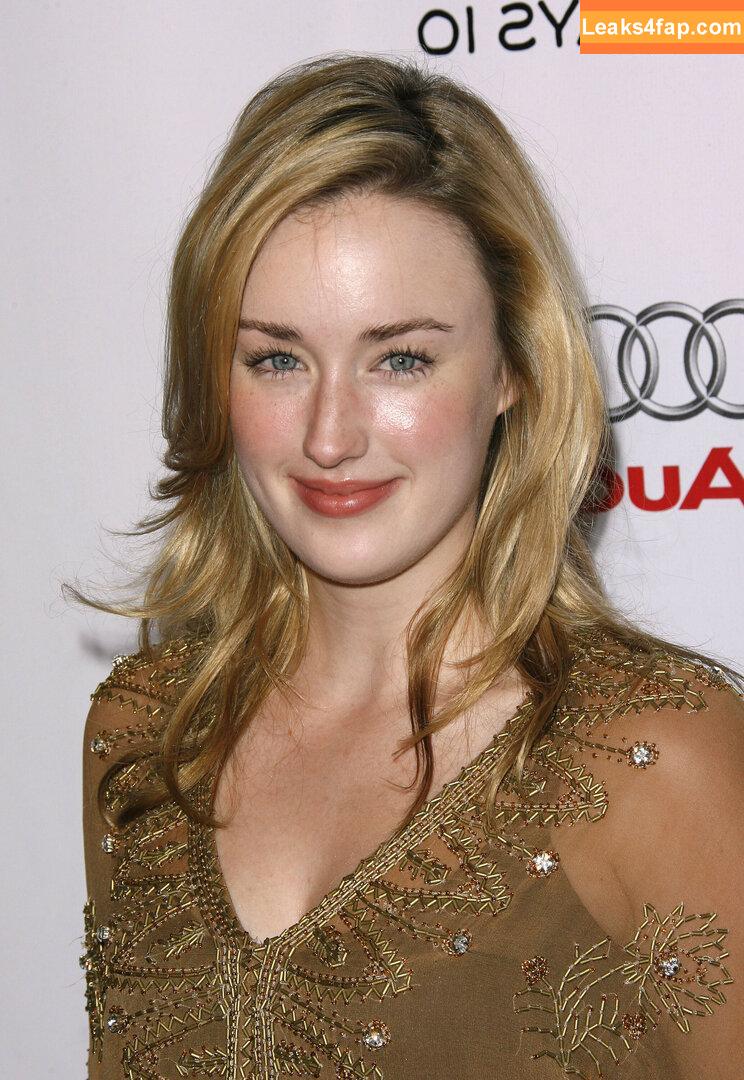 Ashley Johnson / ashleyjohnson / ashleythejohnson / thevulcansalute leaked photo photo #0119