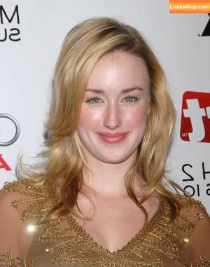 Ashley Johnson photo #0126