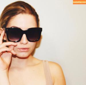 Ashley Jolly photo #0020