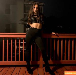 Ashley Jolly photo #0035