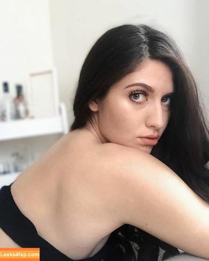 Ashley Jolly photo #0078