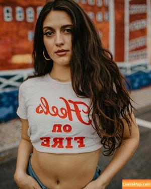 Ashley Jolly photo #0102