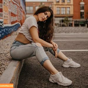 Ashley Jolly photo #0104