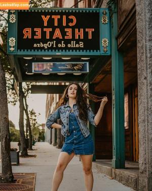 Ashley Jolly photo #0109