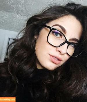 Ashley Jolly photo #0130