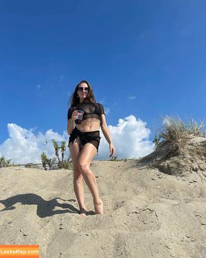 Ashley Jolly photo #0178