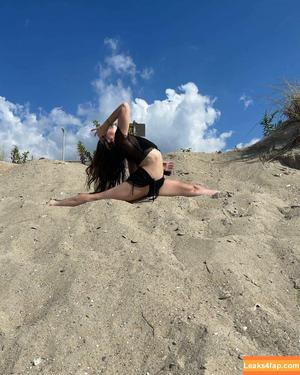 Ashley Jolly photo #0179