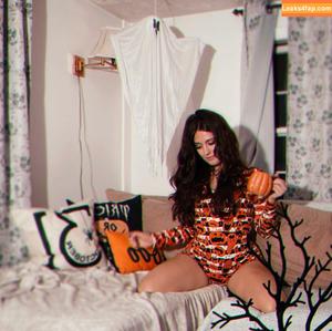 Ashley Jolly photo #0202