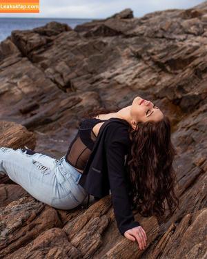 Ashley Jolly photo #0244