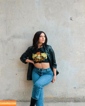 Ashley Jolly photo #0256