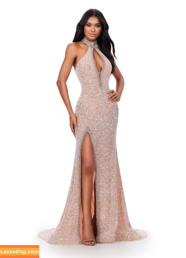 Ashley Lauren /  leaked photo photo #0019